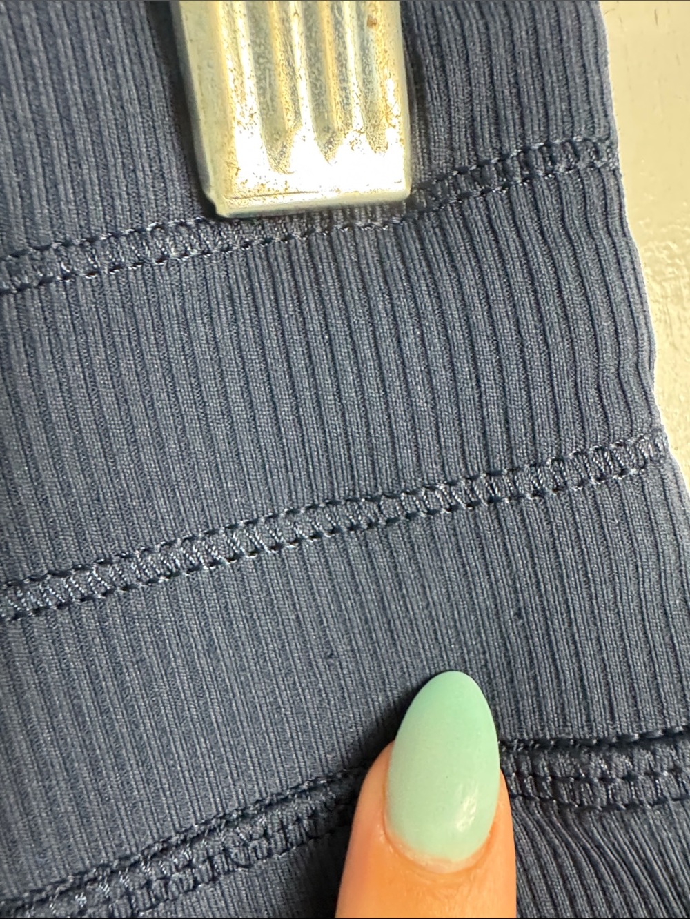 Lululemon Dance Studio Mid-Rise Pant Full Length True Navy Size 2 - Picture 6 of 9